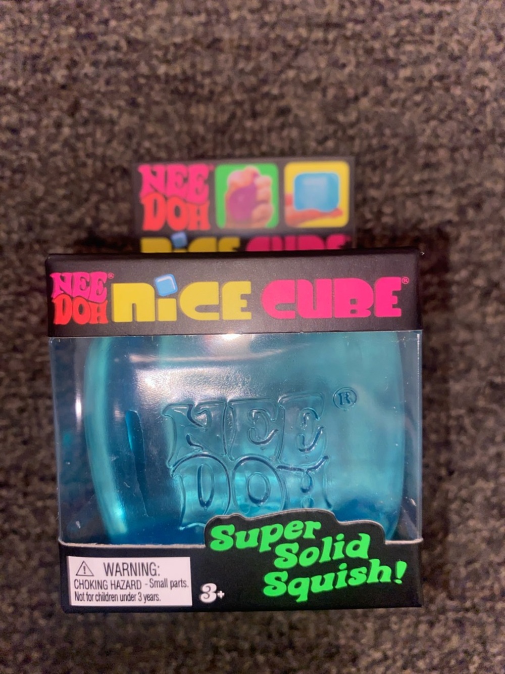 Nice Cube Super Solid Squish - Blue